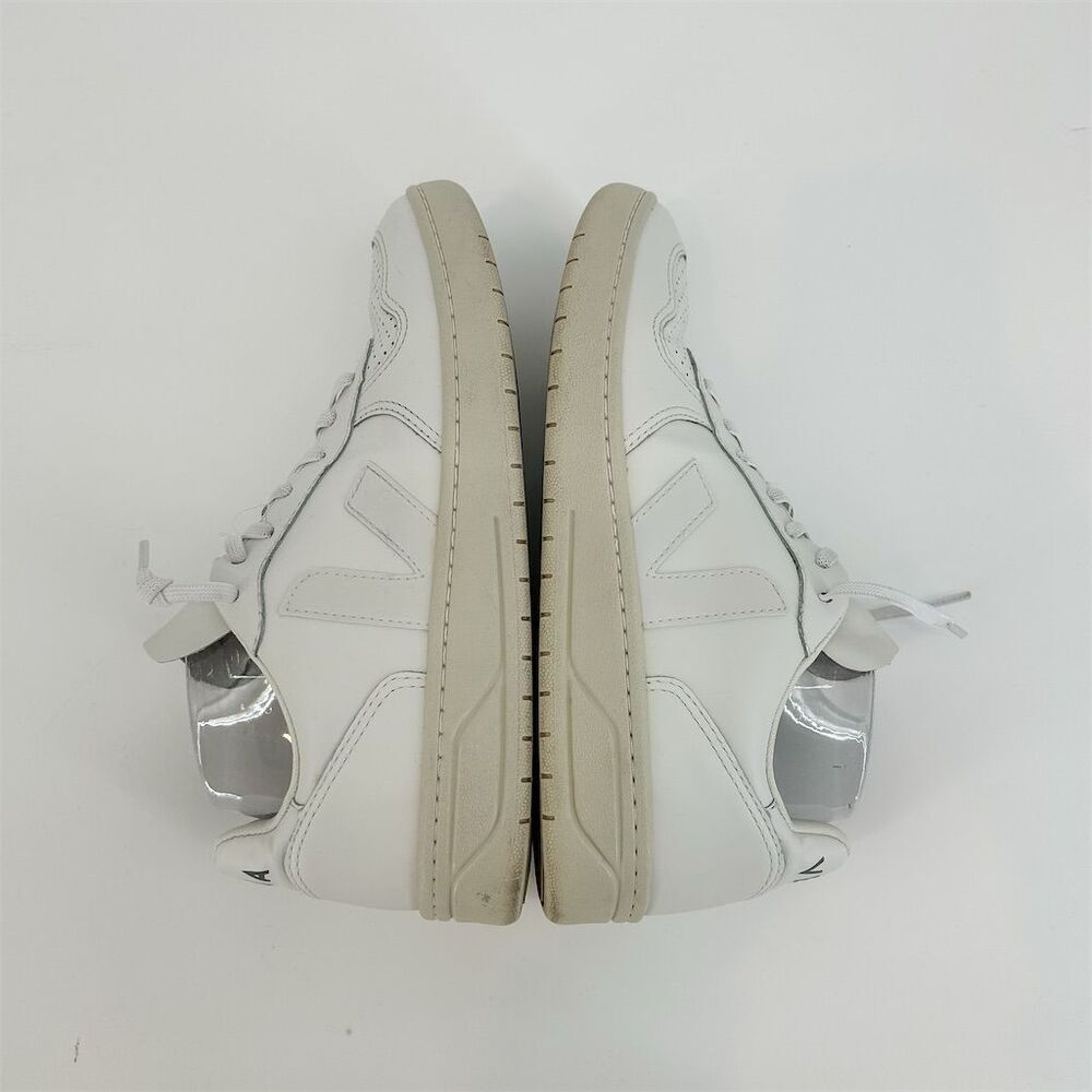Veja x Free People V-12 White Leather Sneakers Casual Athletic size 8/39 - Picture 5 of 9
